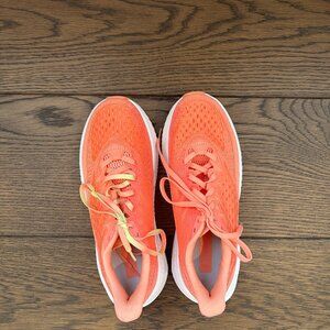 Hoka One One Mach 6 Women's Sneaker- Brand New without box!